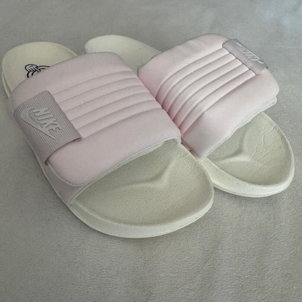 Nike Women's Pink and White Slides